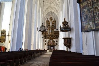 Внутри церкви Девы Марии в Гданьске.