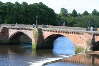 Строились такие мосты по нескольку лет (