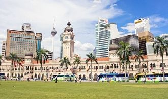 Считается одной из самых больших площаде