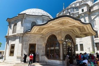 Сейчас мавзолей Мехмеда является местом 