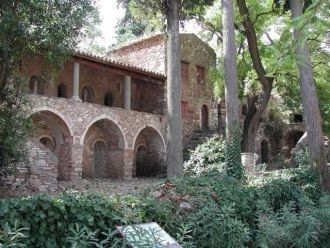 В монастыре преподавали выдающиеся филос