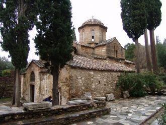 Из зданий 11 века сохранились Кафедральн