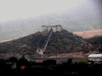 Общий вид Аскеранской крепости. 2007 год