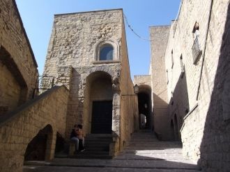 Сюда был сослан проживать свою бесполезн