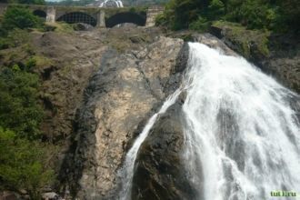 Бхагван Махавир – живописный уголок прир