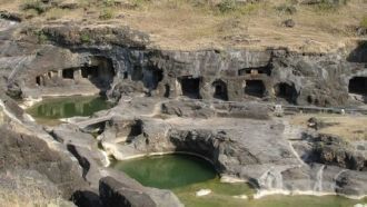 Пещеры Арвалем с высоты птичьего полета.