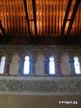 Строительство синагоги, носящей название