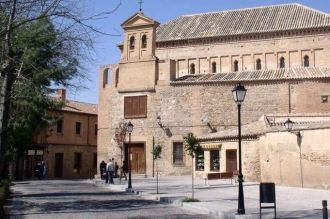 В 1360 году основатель синагоги впал в н