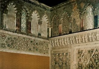 В свое время в синагоге проживало множес