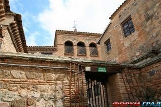 Синагога была основана казначеем короля 