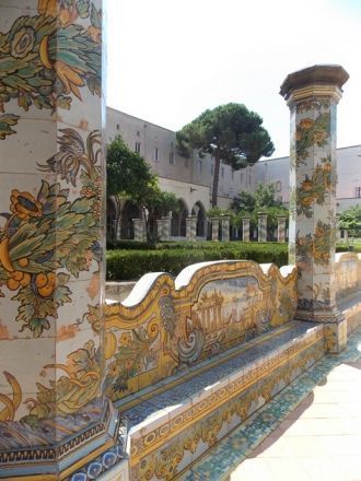 Интерьер базилики сформирован одним вели