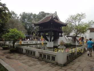 Это самая известная и почитаемая пагода 