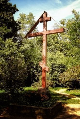 Свято-Пантелеймоновский собор. Крест на 