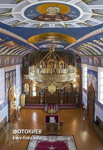 Храм Всех святых Пантелеймоновского мона