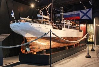 Модель корабля Arcturus.