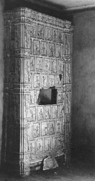 Когда-то в господском доме были два ками