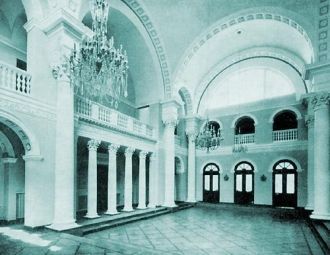 Следующим владельцем дворца был генерал 