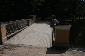 На Ангельском мосту.