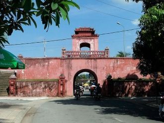 По углам цитадели находились сторожевые 