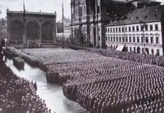 Фельдхернхалле в 1933 году.