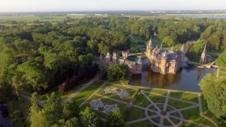 Де Хаар — это самый настоящий замок с ба