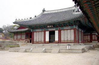 Это одна из особенностей архитектуры дин