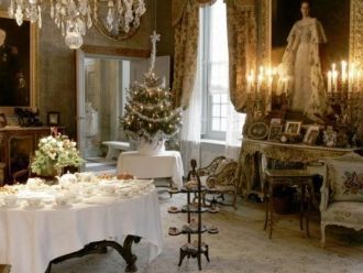 Очень долгое время дворец использрвался 