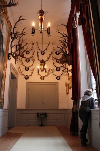 Архитектурно Het Loo напоминает Версаль,