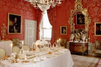 Этот дворец в 1684 году купил внук Вилья