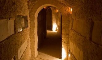 В общей сложности в подземелье найдено о