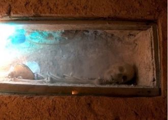 Захоронение в Катакомбах Сусса