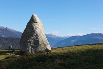 Возраст каждого из этих огромных мегалит