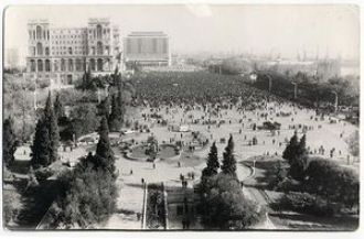 Площадь Свободы, конец 1980-х гг.
