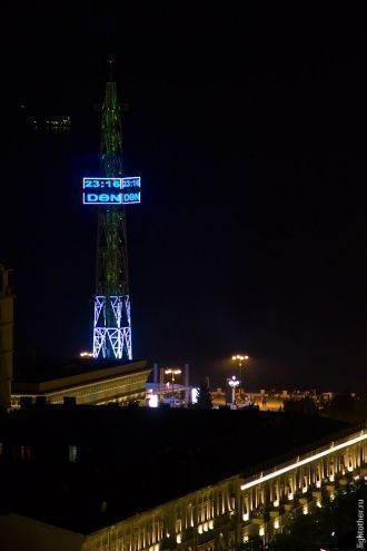 Сразу же после установки вышка стала оче