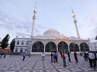 В переводе с арабского «Джума» означает 