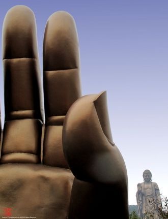 В церемонии открытия приняли участие рел