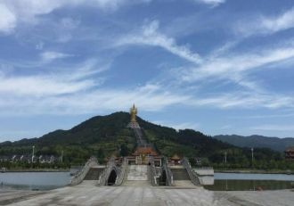 Она посвятила себя людям. И стала Бодхис