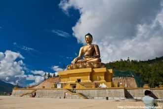 Статуя была воздвигнута в Бутане в 2010 