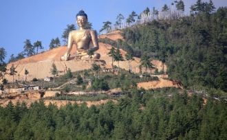 Внутри статуи находится храм