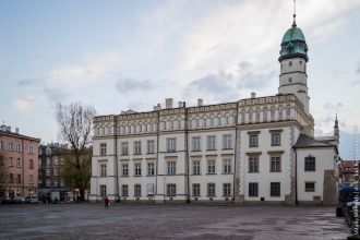 Центральная площадь Казимежа и бывшая ра