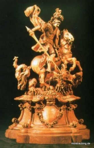 Бывал в Новой резиденции король Фридрих 