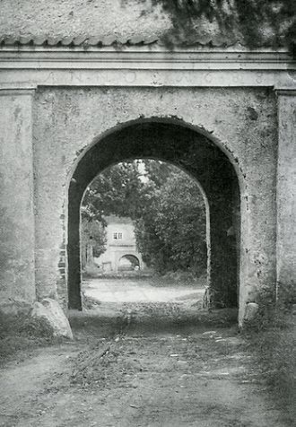 В 1752 г. (в др. источниках 1772) на тер