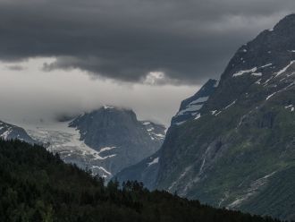 Долина Ловатнет в Национальном парке Йос