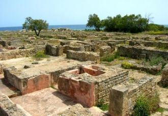 Некоторые археологи полагают, что город 