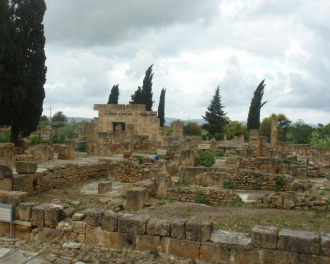 Римляне построили в этом поселение храм 