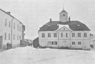 Ратуша была построена в 1762—1764 годах.