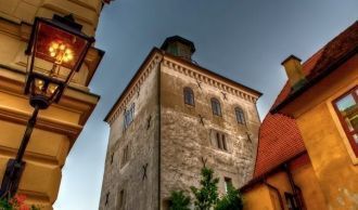 Башня Лотршчак – величественная башня кв