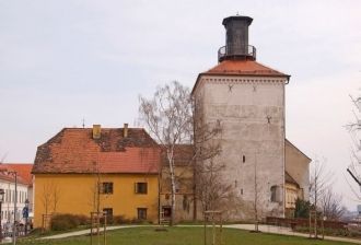 Башню Лотршчак видно со многих уголков г