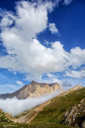Экологический туризм в район гор Курведа