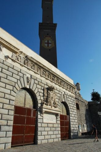 В 1840 году были установлены вращающиеся